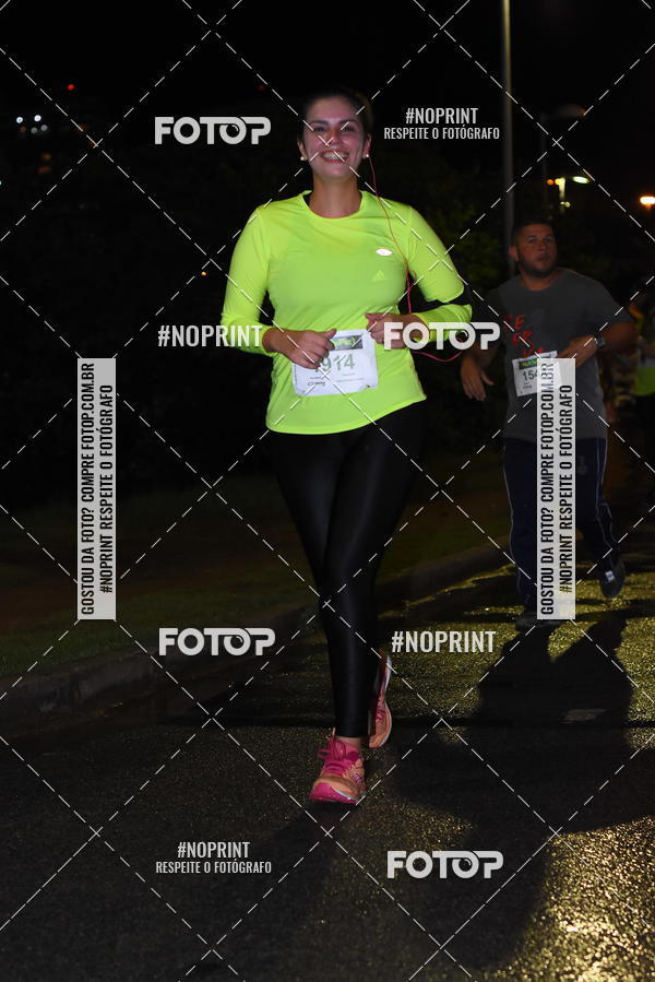 Buy your photos of the eventEclipse Night Run on Fotop