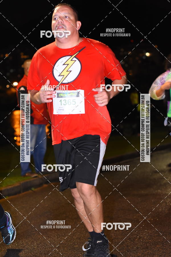 Buy your photos of the eventEclipse Night Run on Fotop