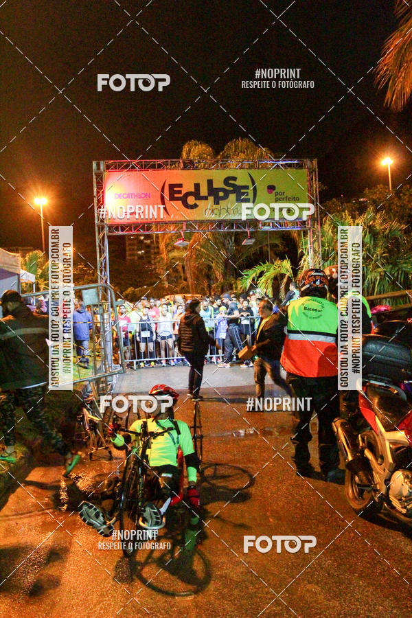 Buy your photos of the eventEclipse Night Run on Fotop