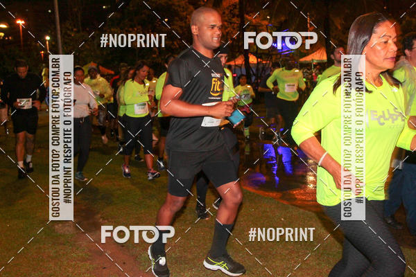 Buy your photos of the eventEclipse Night Run on Fotop
