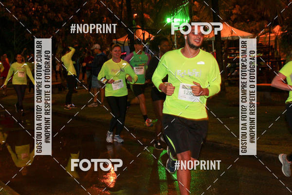 Buy your photos of the eventEclipse Night Run on Fotop