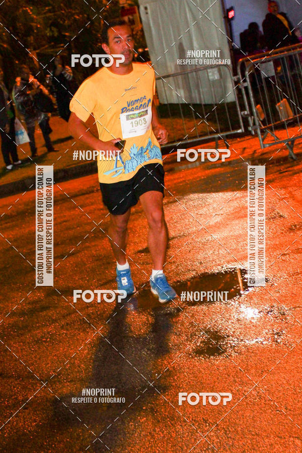 Buy your photos of the eventEclipse Night Run on Fotop