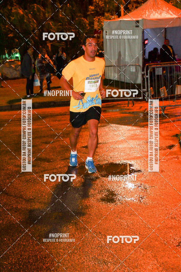 Buy your photos of the eventEclipse Night Run on Fotop