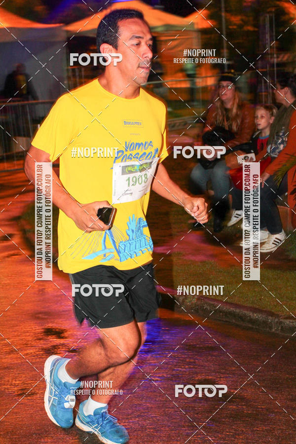 Buy your photos of the eventEclipse Night Run on Fotop