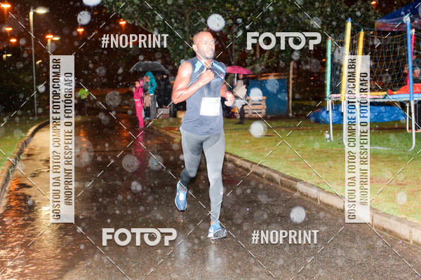Buy your photos of the eventEclipse Night Run on Fotop
