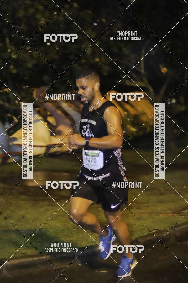 Buy your photos of the eventEclipse Night Run on Fotop