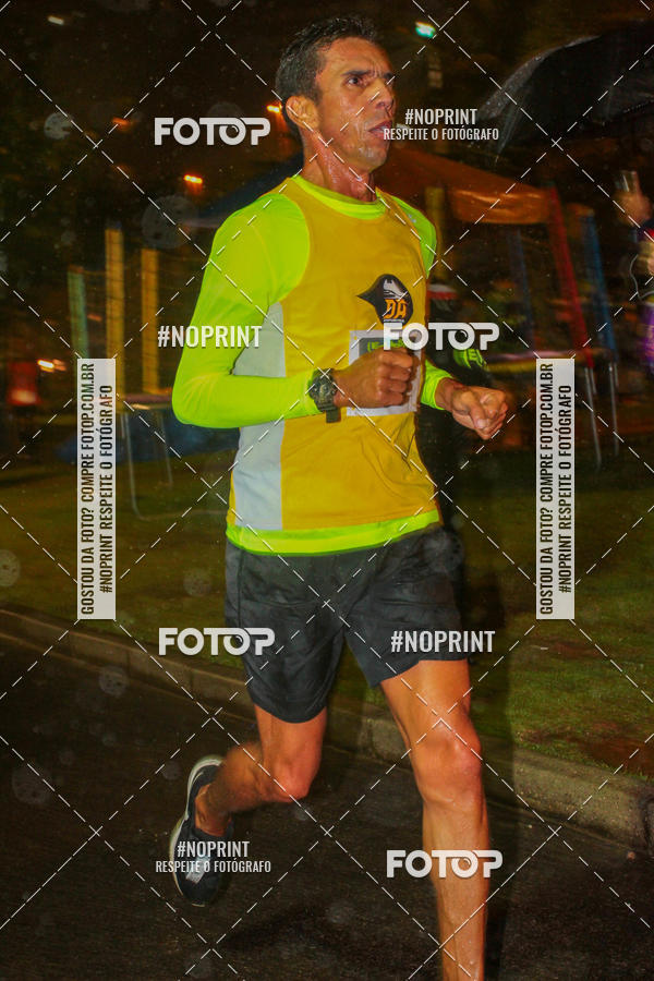 Buy your photos of the eventEclipse Night Run on Fotop