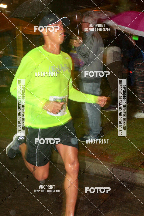 Buy your photos of the eventEclipse Night Run on Fotop