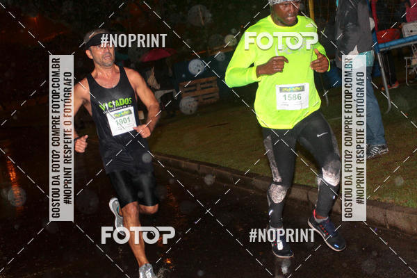 Buy your photos of the eventEclipse Night Run on Fotop