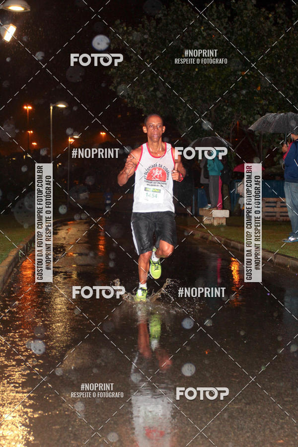 Buy your photos of the eventEclipse Night Run on Fotop