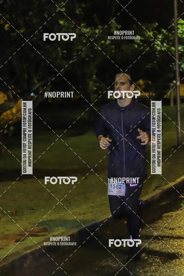 Buy your photos of the eventEclipse Night Run on Fotop