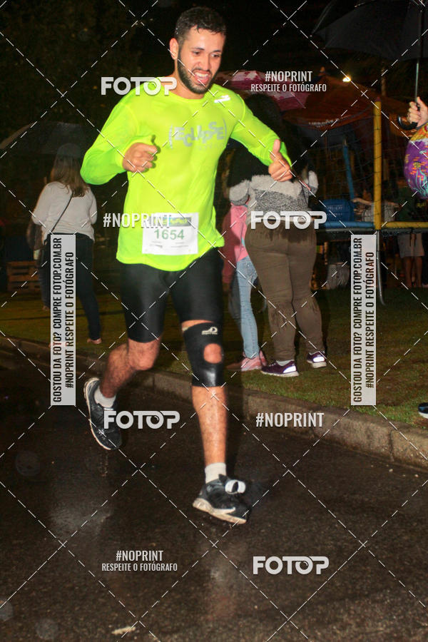 Buy your photos of the eventEclipse Night Run on Fotop