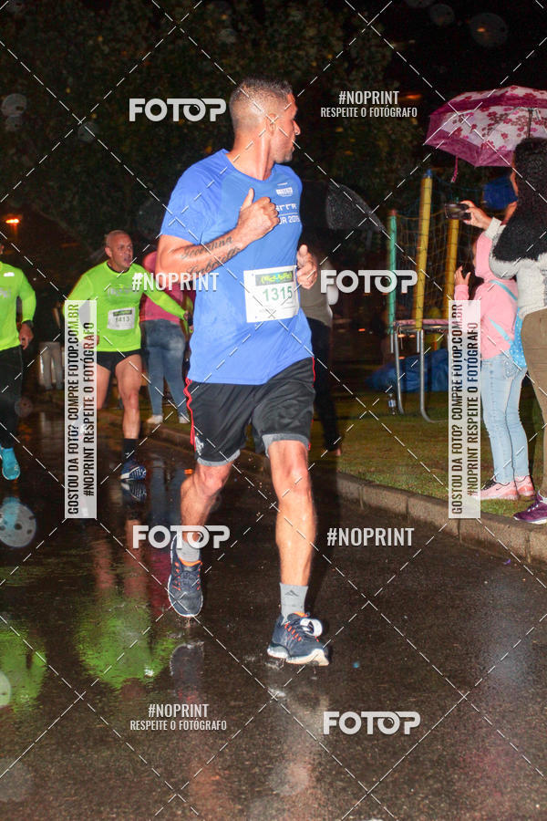 Buy your photos of the eventEclipse Night Run on Fotop