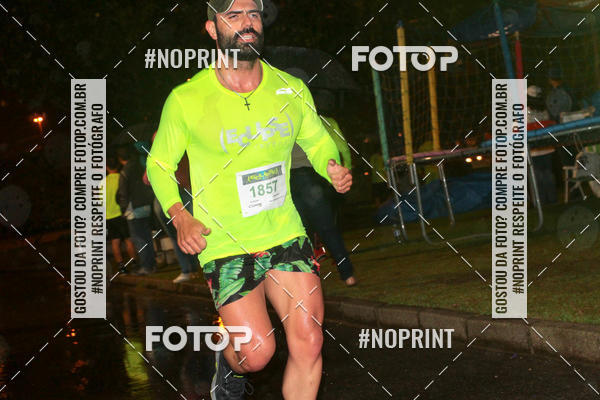 Buy your photos of the eventEclipse Night Run on Fotop