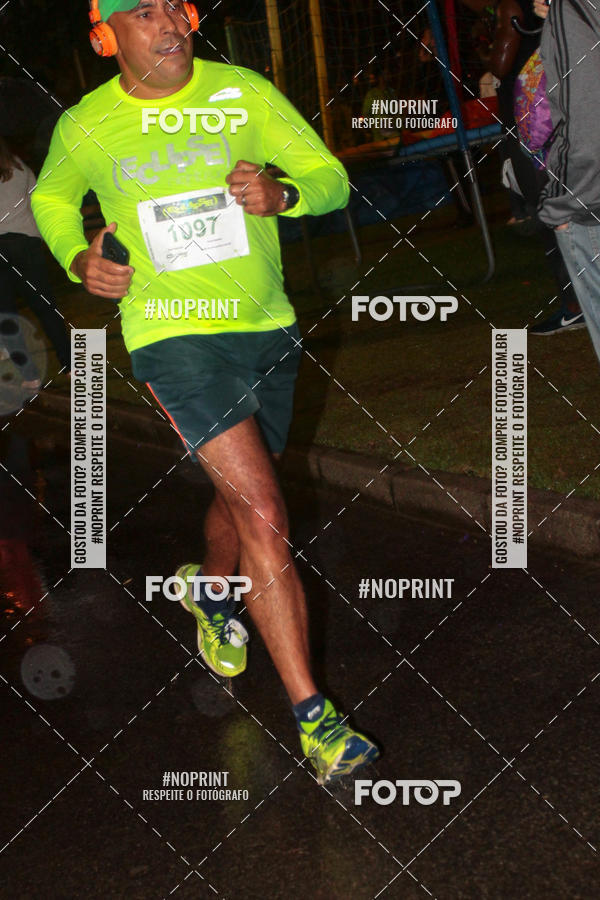 Buy your photos of the eventEclipse Night Run on Fotop