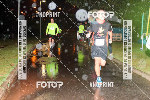 Buy your photos of the eventEclipse Night Run on Fotop