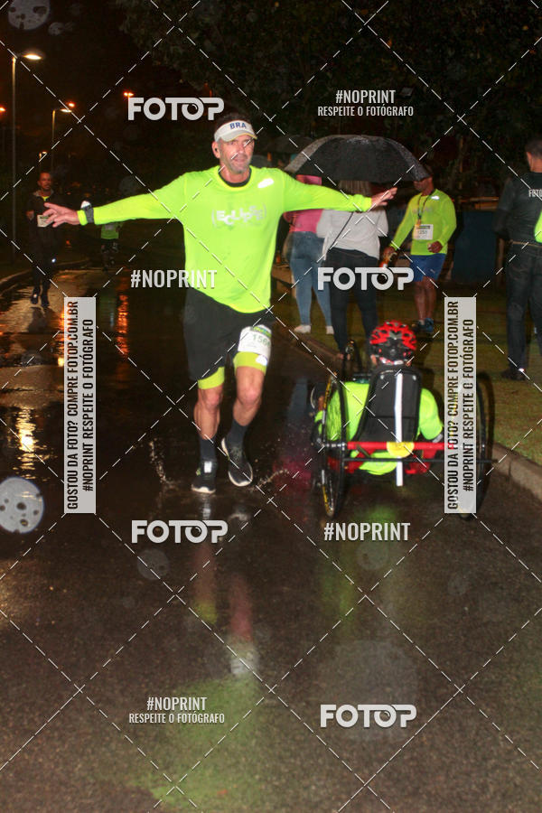 Buy your photos of the eventEclipse Night Run on Fotop