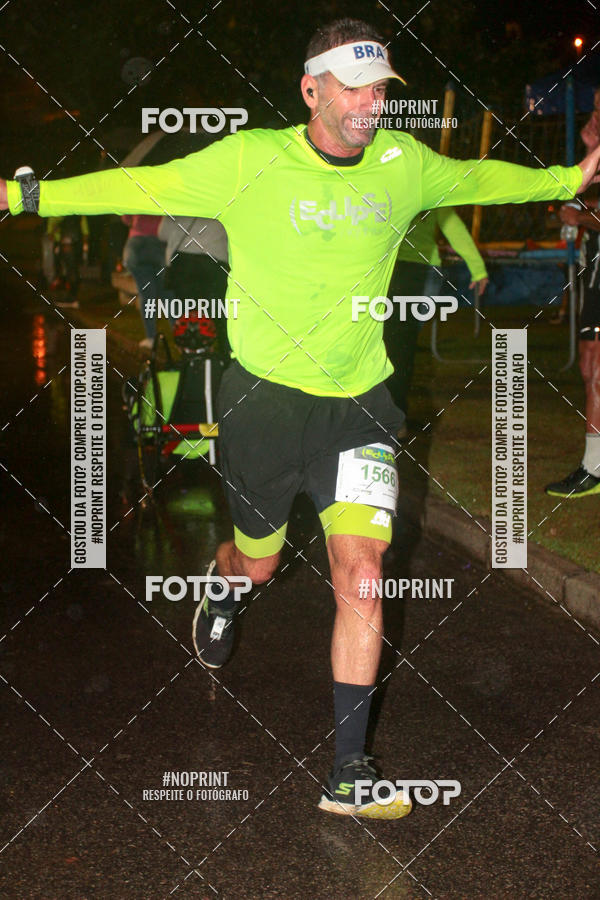 Buy your photos of the eventEclipse Night Run on Fotop