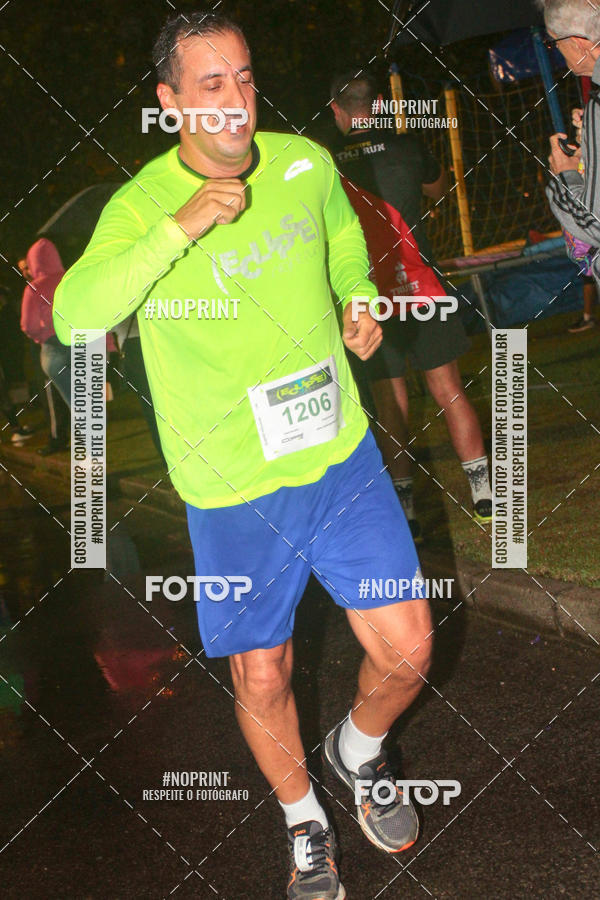 Buy your photos of the eventEclipse Night Run on Fotop