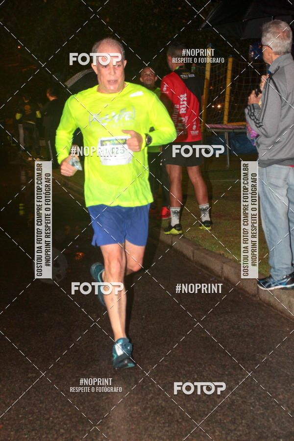 Buy your photos of the eventEclipse Night Run on Fotop