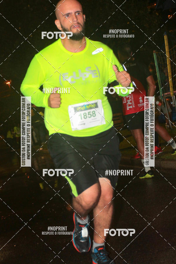 Buy your photos of the eventEclipse Night Run on Fotop