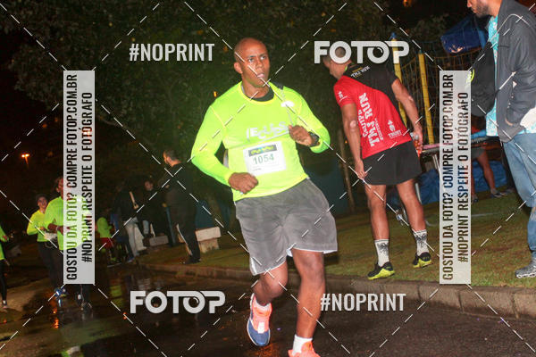 Buy your photos of the eventEclipse Night Run on Fotop
