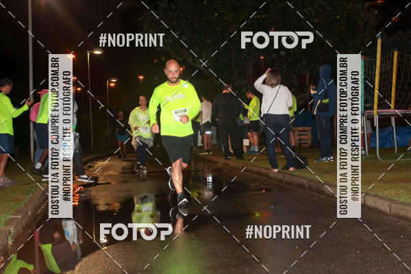 Buy your photos of the eventEclipse Night Run on Fotop