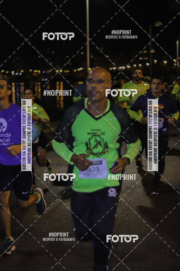 Buy your photos of the eventEclipse Night Run on Fotop