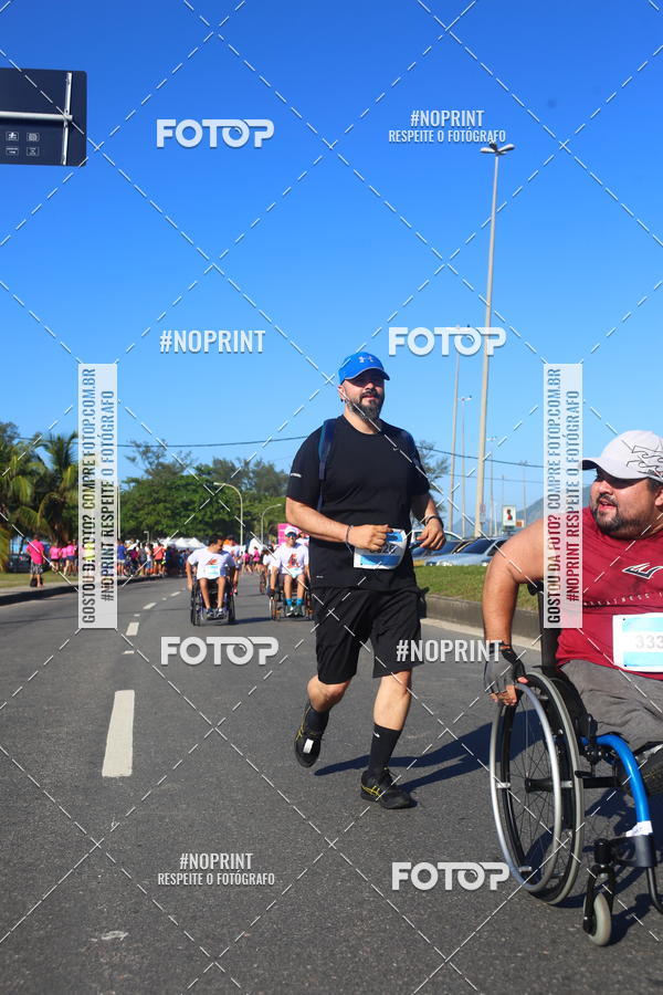 Buy your photos of the eventCorrida Outubro Rosa  on Fotop