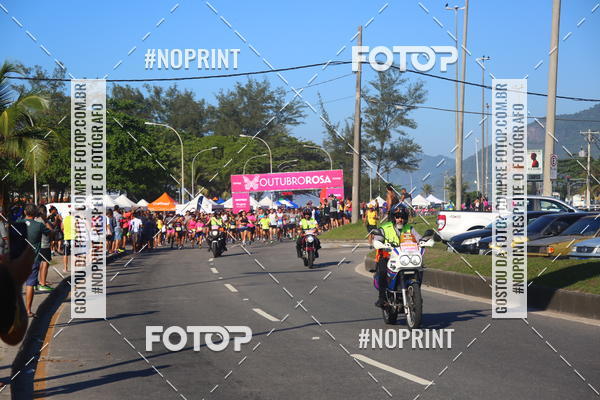 Buy your photos of the eventCorrida Outubro Rosa  on Fotop