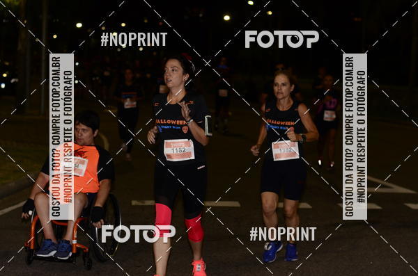 Buy your photos of the eventHalloween Run on Fotop