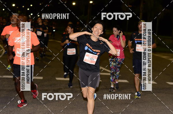 Buy your photos of the eventHalloween Run on Fotop