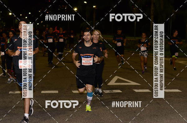 Buy your photos of the eventHalloween Run on Fotop