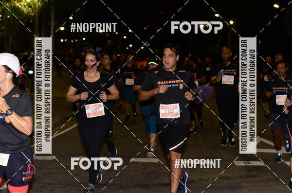 Buy your photos of the eventHalloween Run on Fotop