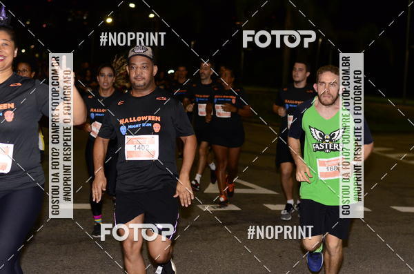 Buy your photos of the eventHalloween Run on Fotop
