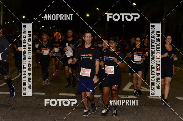 Buy your photos of the eventHalloween Run on Fotop
