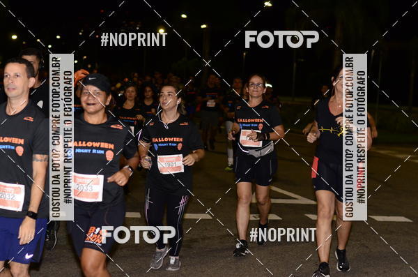 Buy your photos of the eventHalloween Run on Fotop