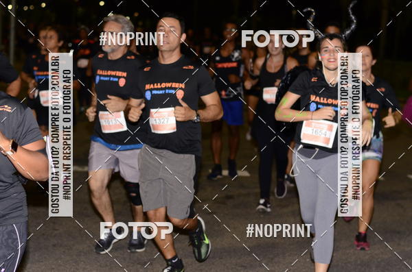 Buy your photos of the eventHalloween Run on Fotop