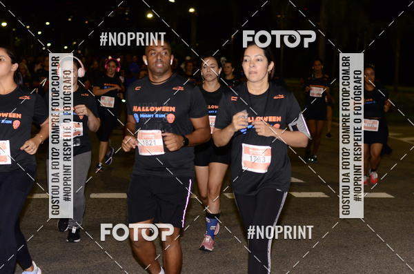 Buy your photos of the eventHalloween Run on Fotop