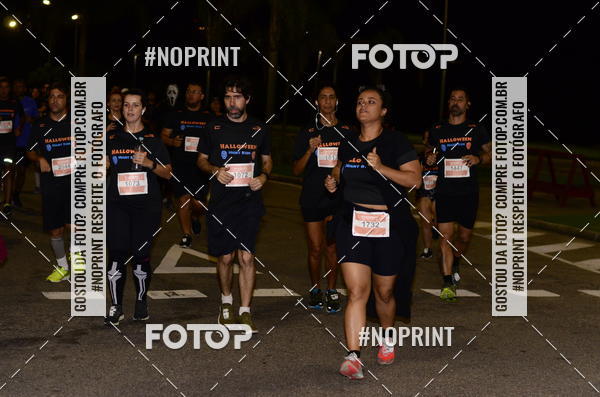 Buy your photos of the eventHalloween Run on Fotop