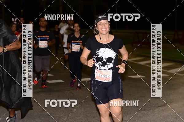 Buy your photos of the eventHalloween Run on Fotop