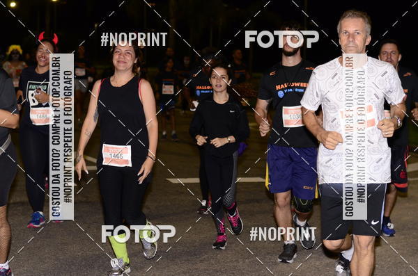 Buy your photos of the eventHalloween Run on Fotop