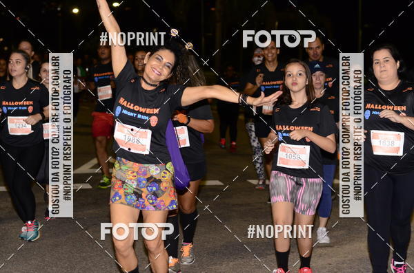 Buy your photos of the eventHalloween Run on Fotop