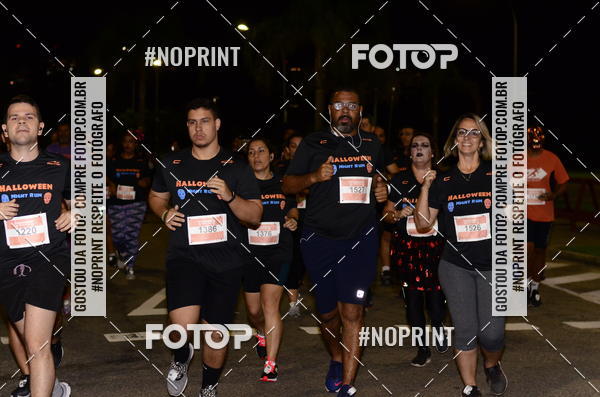 Buy your photos of the eventHalloween Run on Fotop
