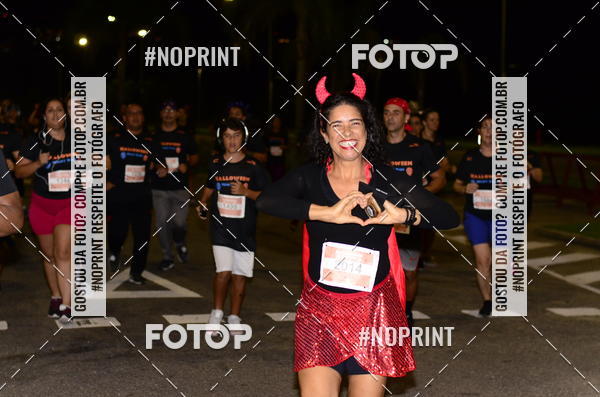 Buy your photos of the eventHalloween Run on Fotop