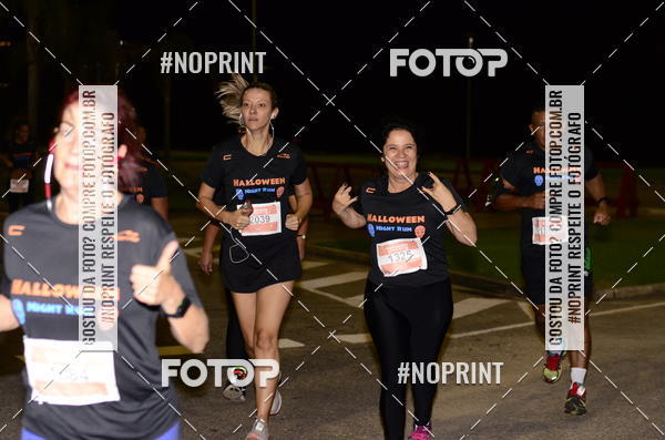 Buy your photos of the eventHalloween Run on Fotop
