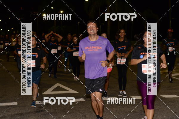 Buy your photos of the eventHalloween Run on Fotop