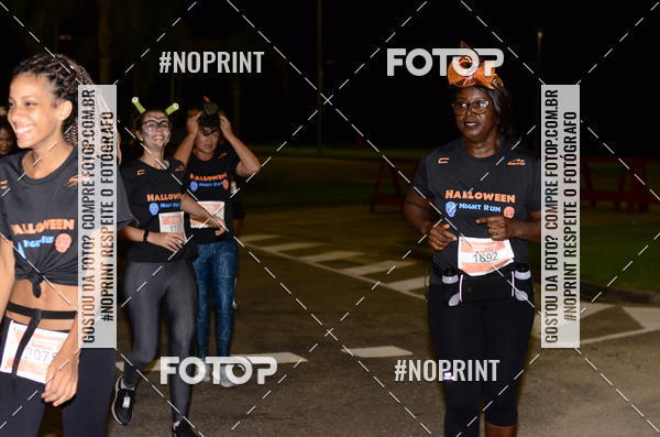 Buy your photos of the eventHalloween Run on Fotop