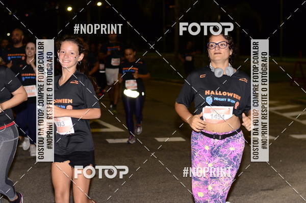Buy your photos of the eventHalloween Run on Fotop
