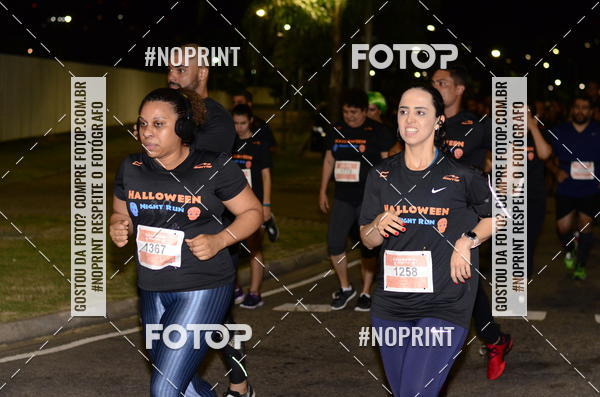 Buy your photos of the eventHalloween Run on Fotop